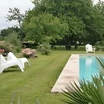 Du Cote De L'ombriere 4*