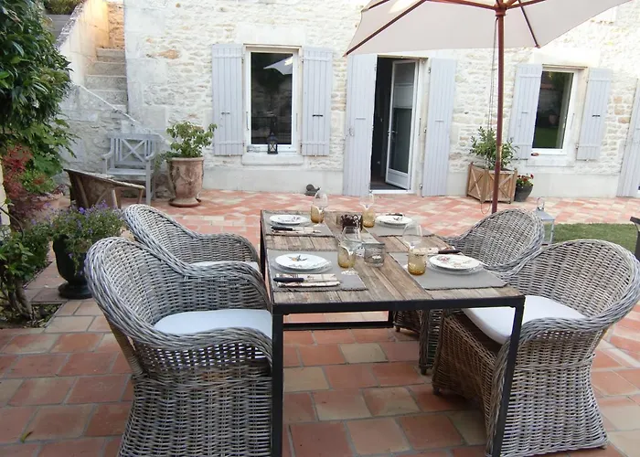 Du Cote De L'ombriere Geay (Charente-Maritime)