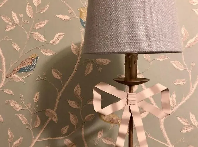 فندق مبيت وإفطار Du Cote De L'ombriere 4*