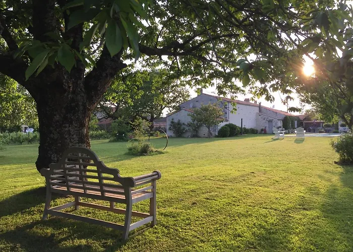 Du Cote De L'ombriere 4*